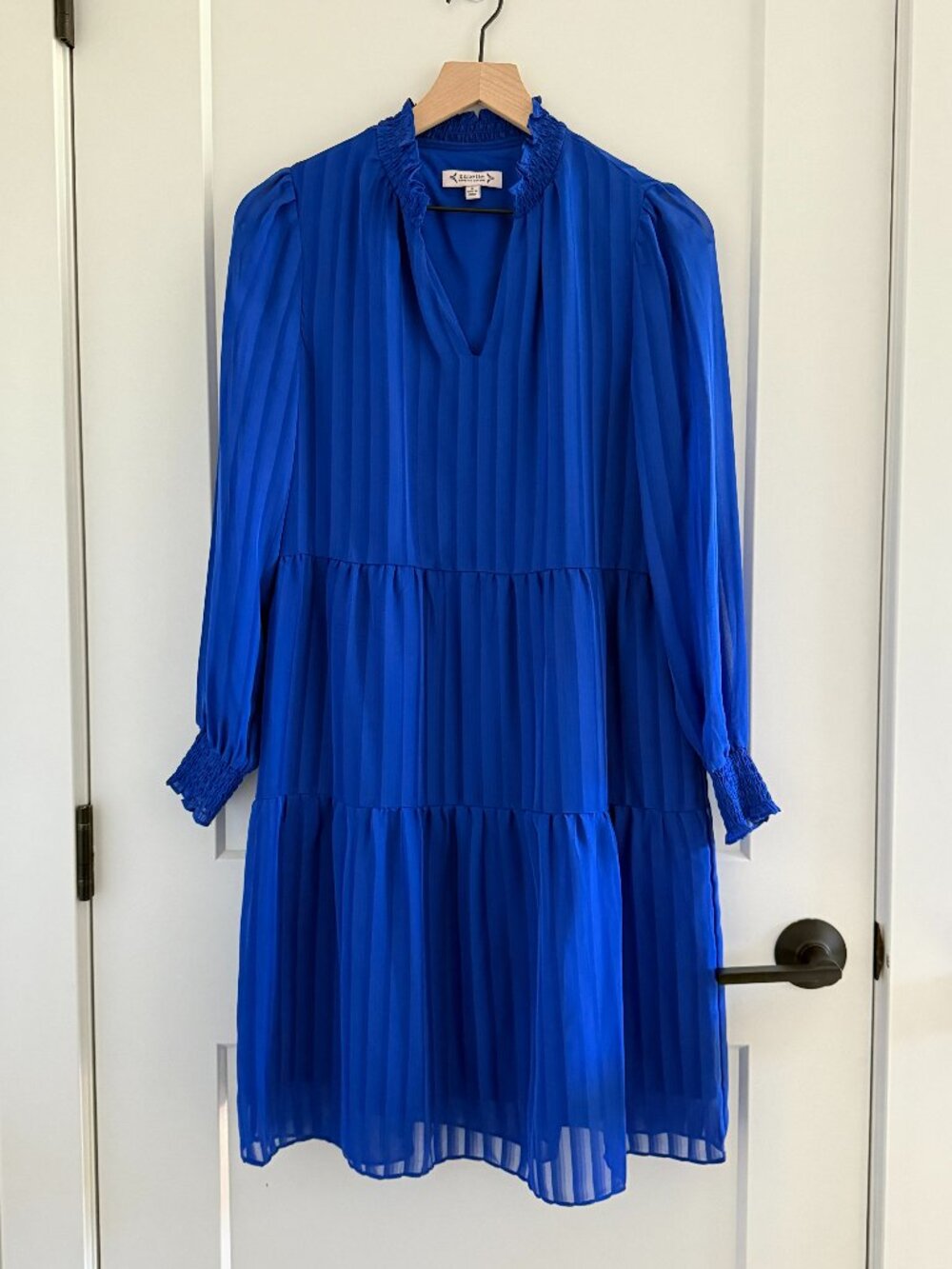 NANETTE LEPORE Shadow Stripe Illusion Sleeve Tiered Dress, size 8, Cobalt Blue